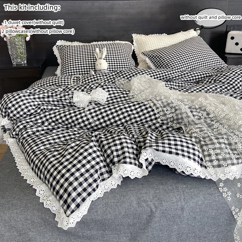 Cream Checkered Bedding Set