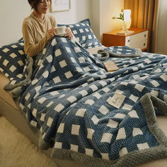 Chunky Chenille Knit Throw Blanket