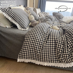 Cream Checkered Bedding Set