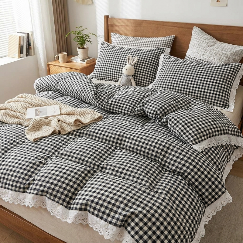 Cream Checkered Bedding Set